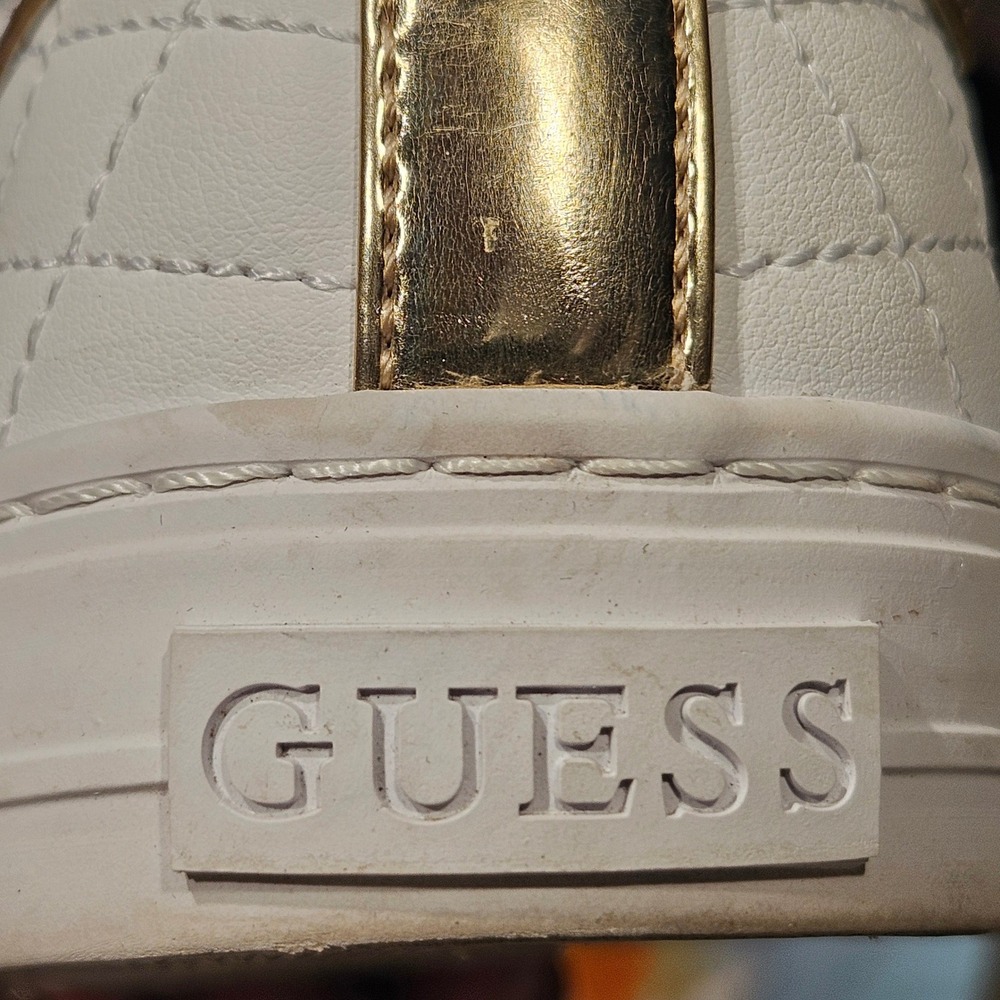 Guess GWLOVEN Sneakers Womens 9 White Gold Quilted Low Top Lace Up Platform - Picture 8 of 9